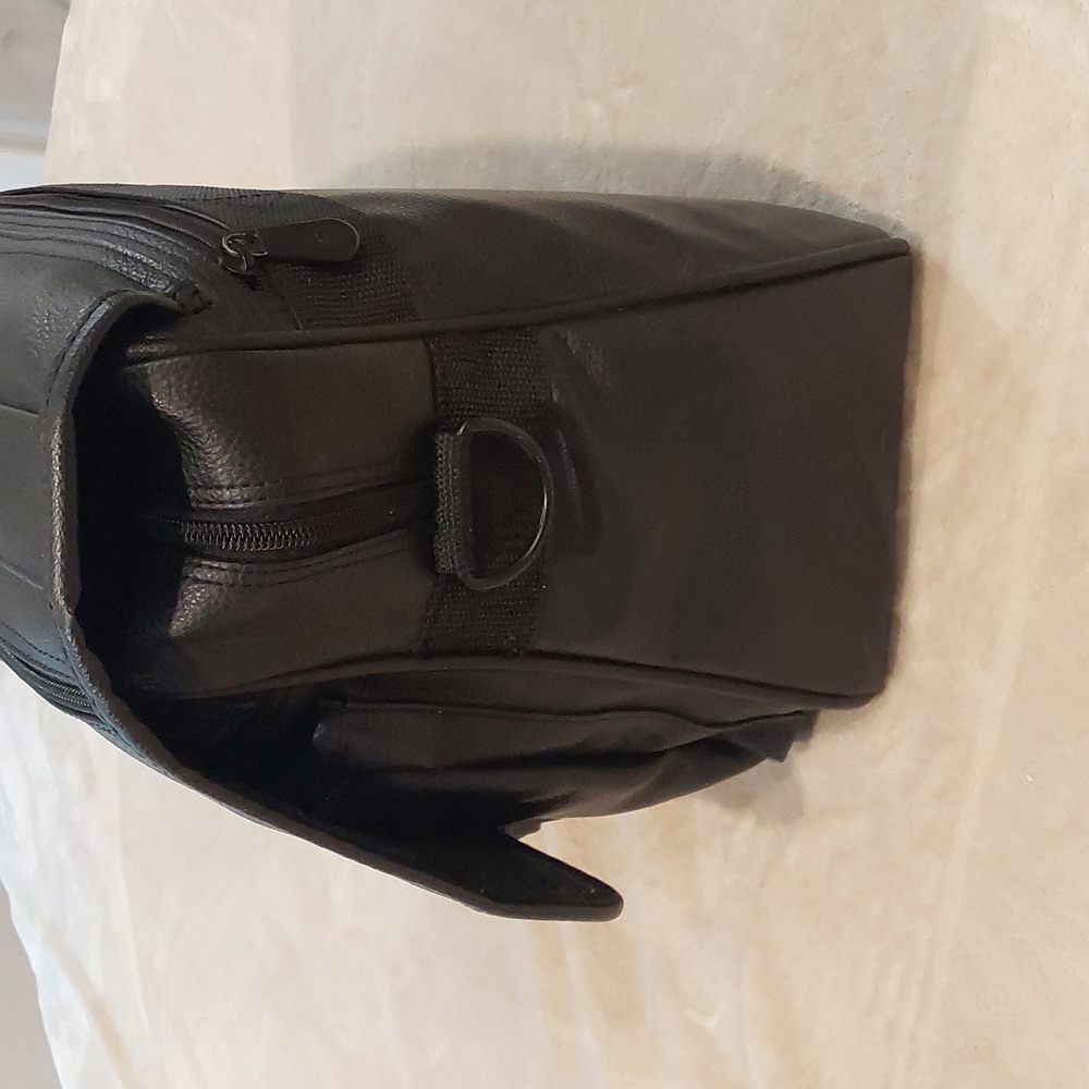Perry Ellis Black Leather Portfolio Mens Breifcase - Picture 8 of 16